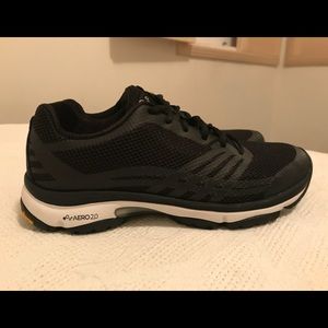 Black Running Athletic Shoes Size 9.5